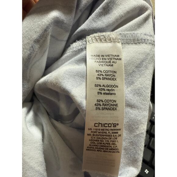 Chico's Weekends Top Sz 0 Small‎ Purple White Long Sleeve Stretch Knit Women's - Picture 7 of 7